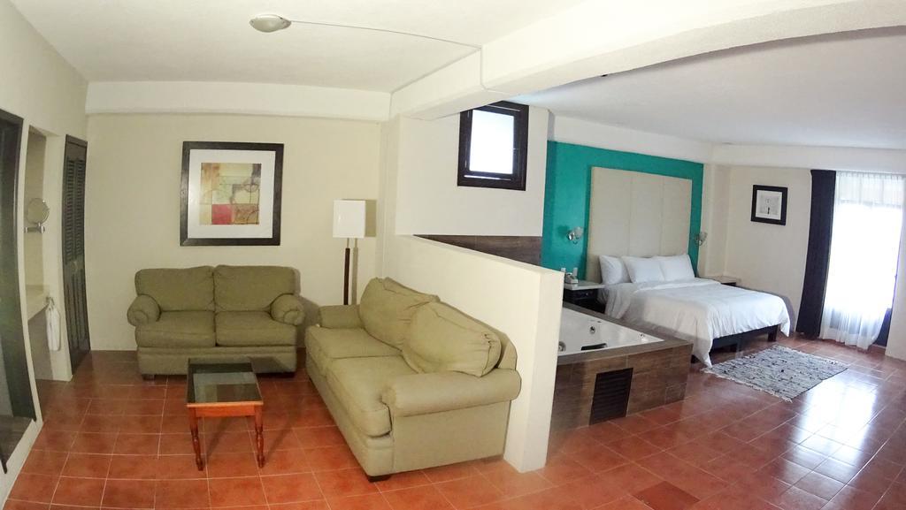 Hotel Santa Fe Tlatlauquitepec Exteriör bild