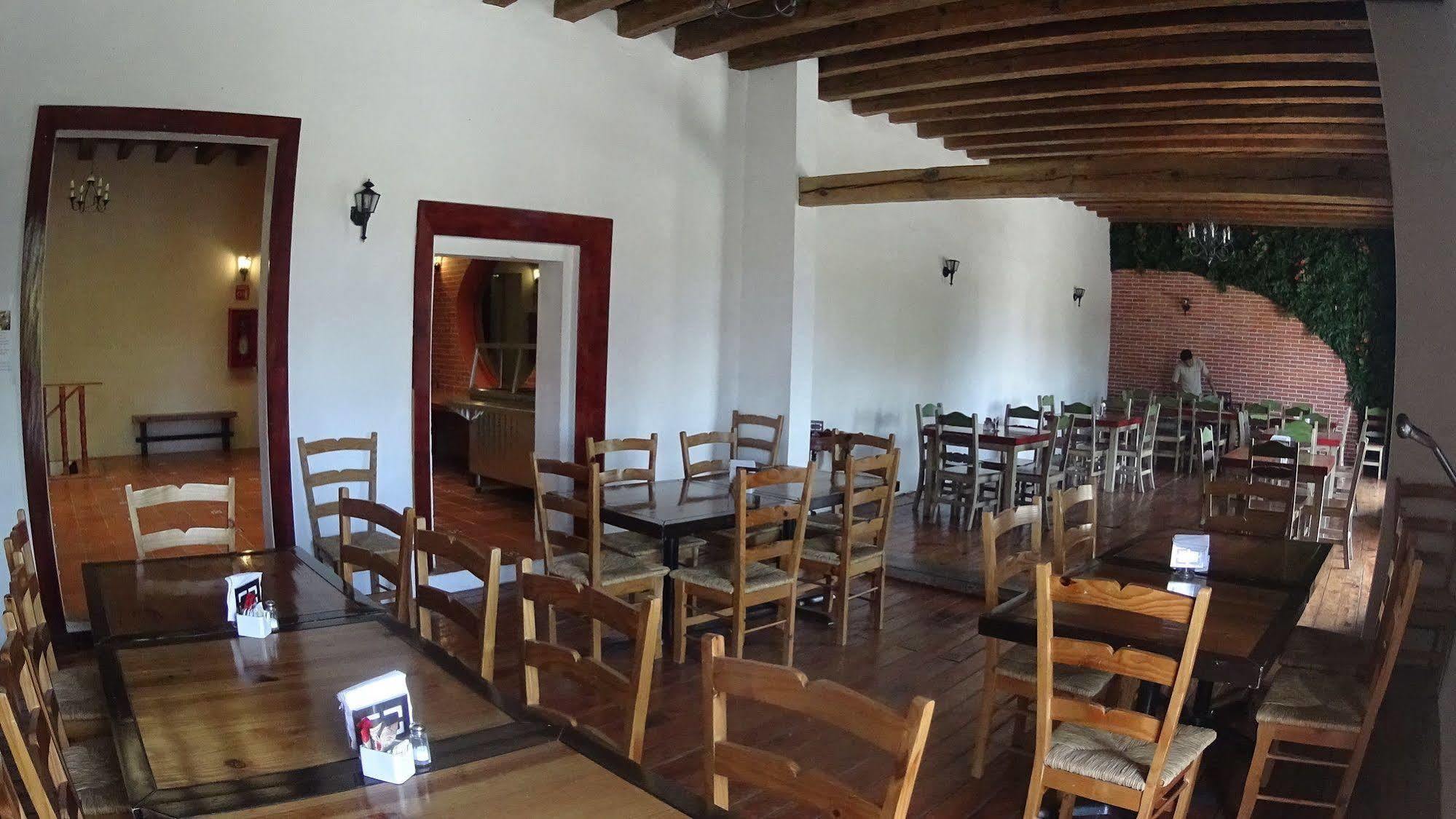 Hotel Santa Fe Tlatlauquitepec Exteriör bild